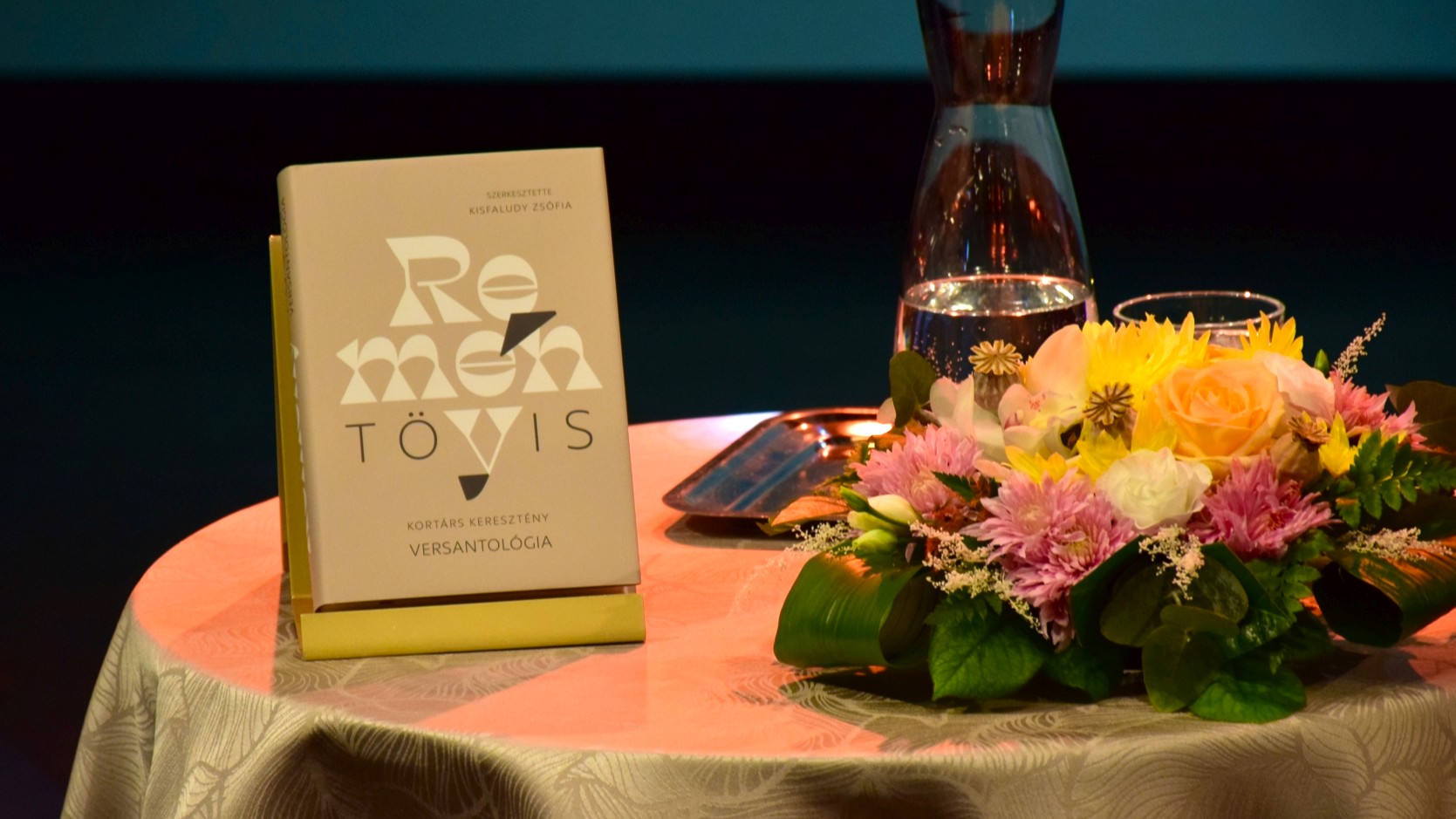 Reménytövis a Győri Könyvszalonon